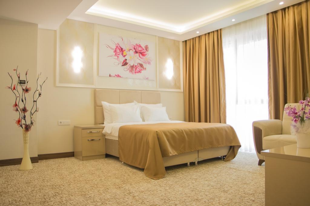 Goldhan Hotel — 7