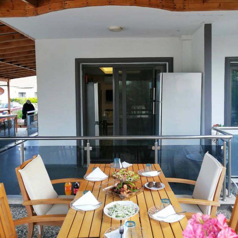 Lal s Otel Urla — 4