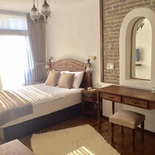 Ayshe Otel Foça — 3