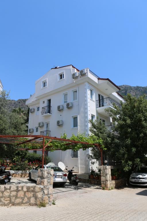 Mina Apart Hotel — 1