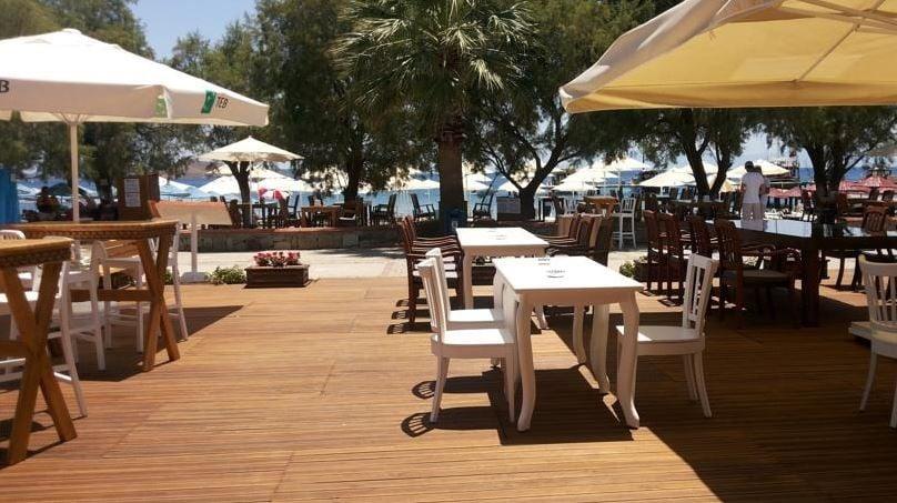 Megg's Otel Beach Restaurant — 3
