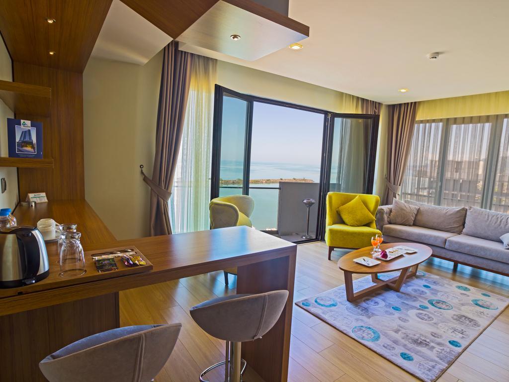 Alesha Suite Hotel & Residence — 6