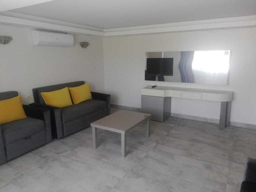 Kum Hotel — 2