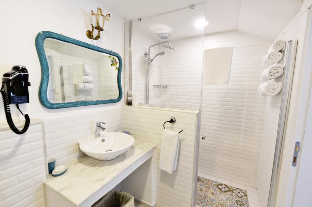 Villa Taraça Alaçatı Romantik Otel — 10
