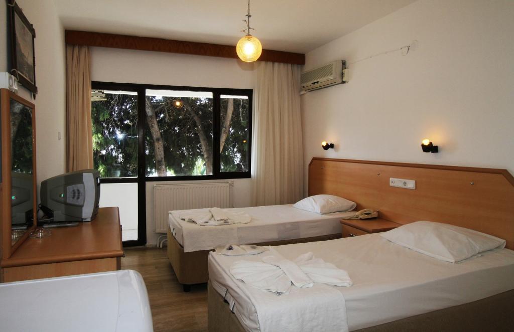 Gören Otel Çeşme — 10