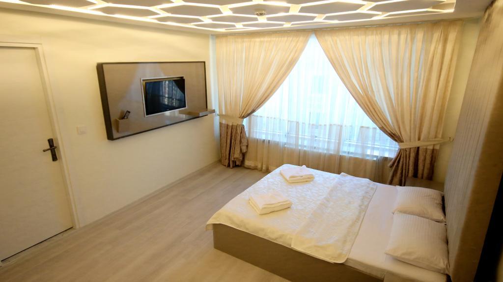 Blueway Hotel — 5
