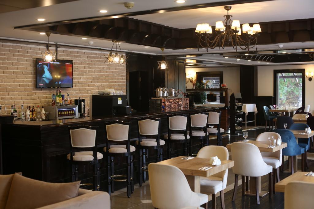Dedeman Ski Lodge Otel — 10