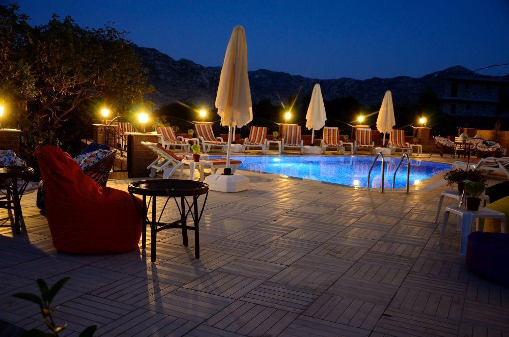 Selimiye Saklı Bahçe Otel — 8