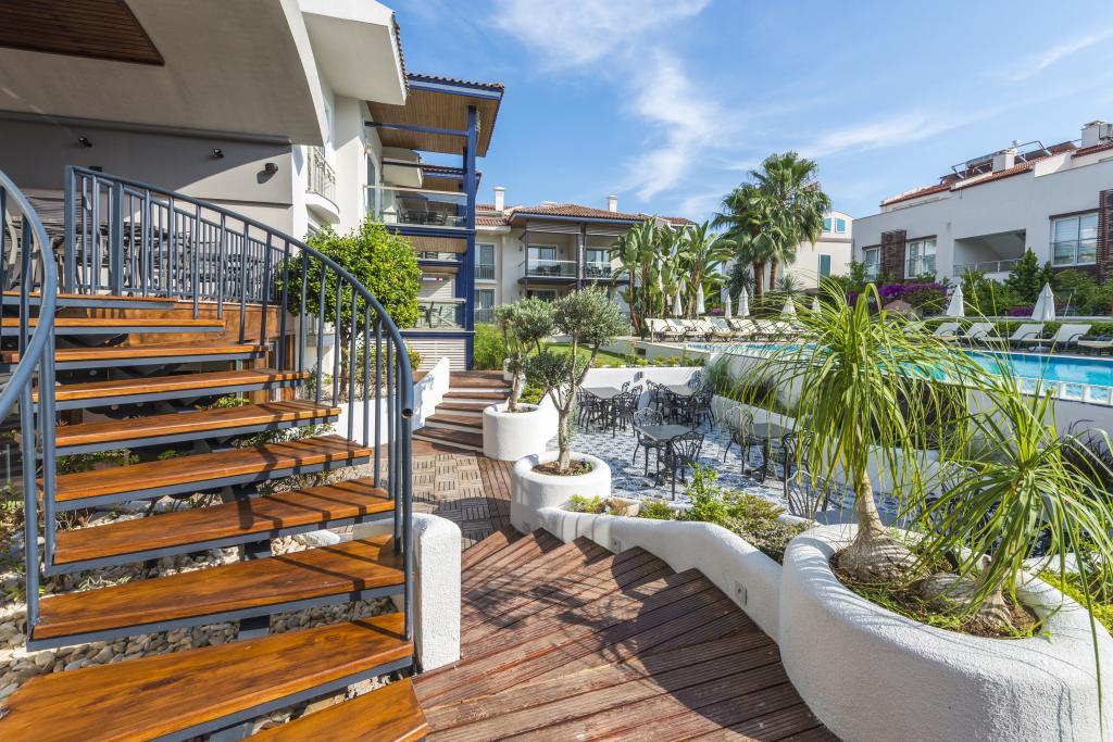 Diana Residence — 8