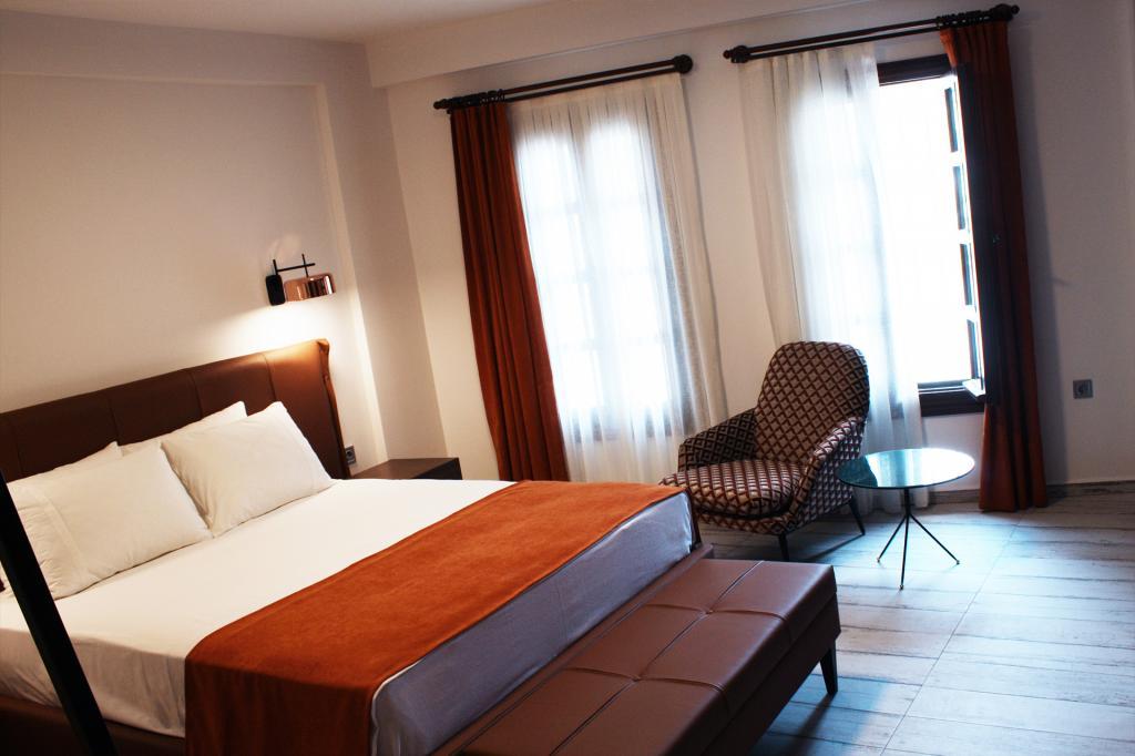 Pintura Urla Butik Otel — 3