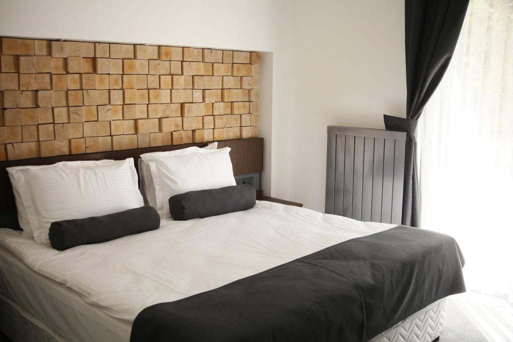 Amorium Hotel Wooden & Stone House — 3
