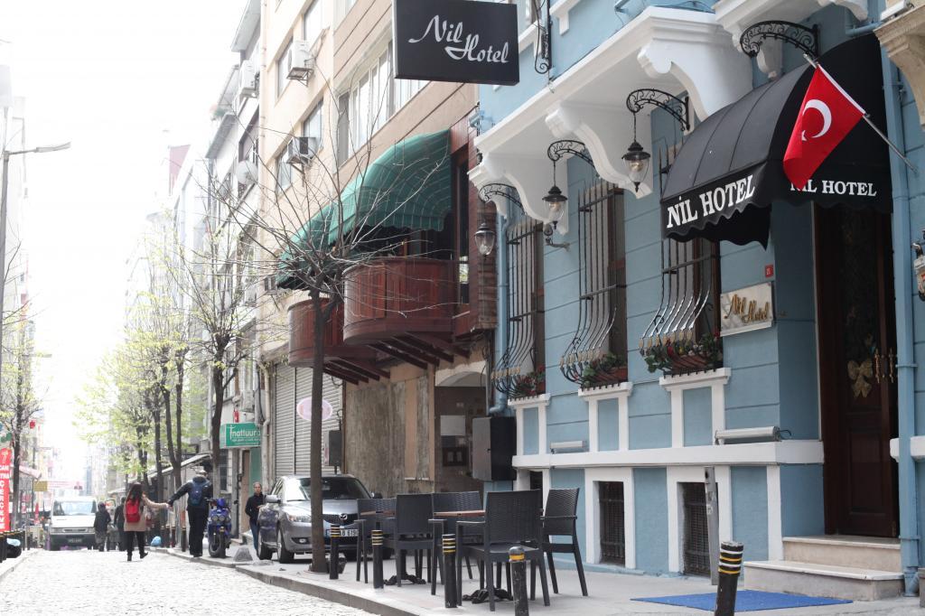 Nil Hotel — 1