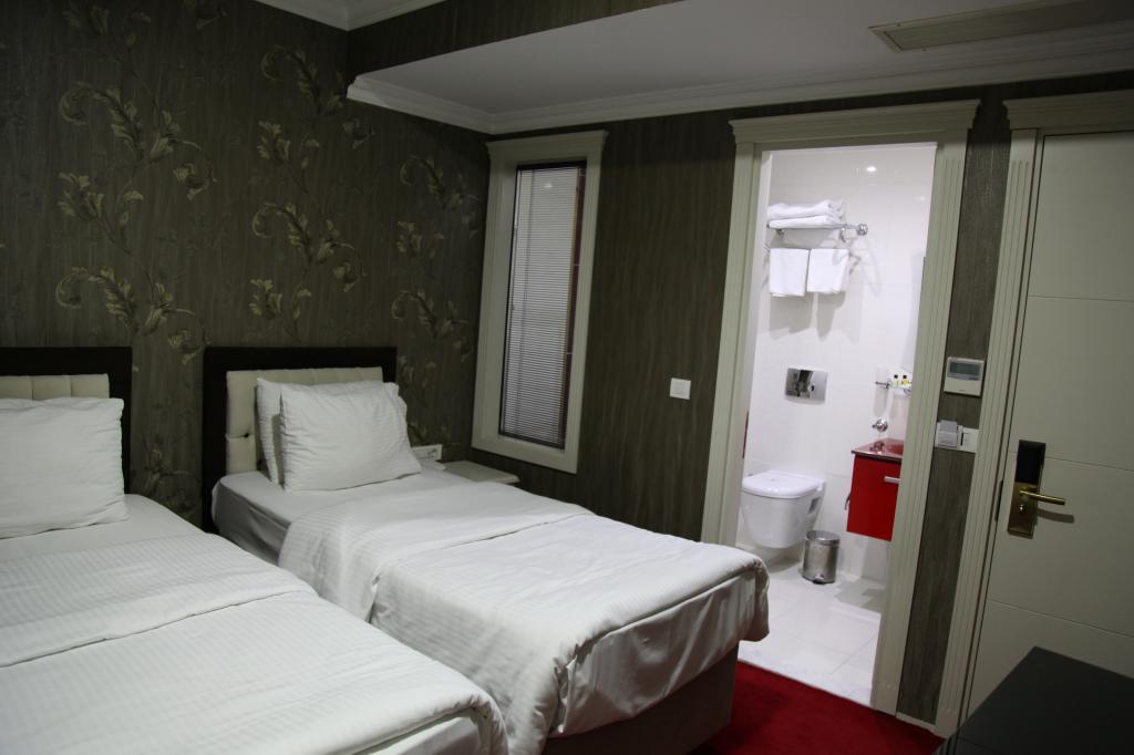 ENS Hotel — 8