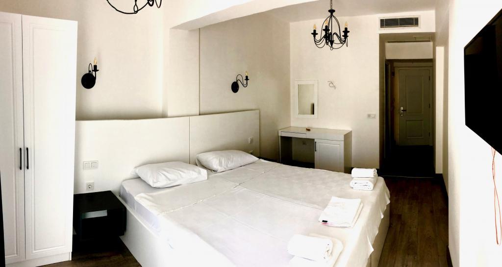 Victoria Hotel & Lounge Foça — 10
