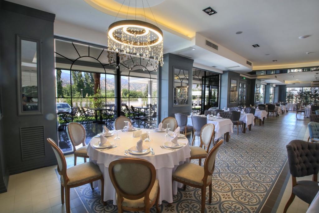 Aymira Hotel & Spa — 3