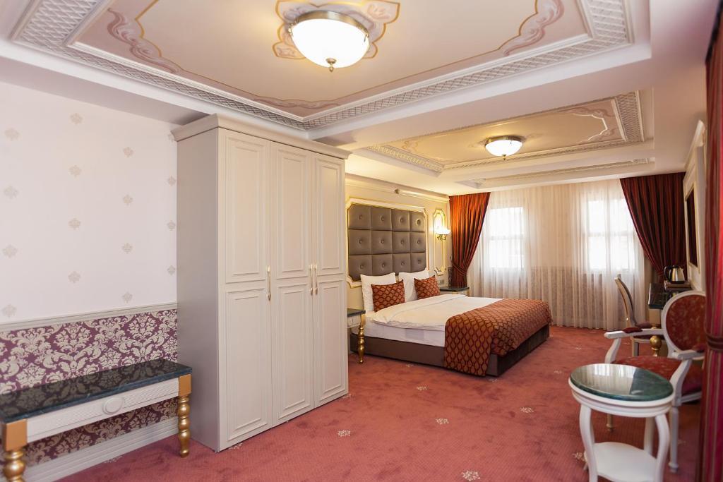 Meserret Palace Hotel — 4