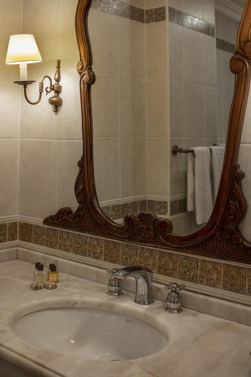 Sarı Konak Hotel — 8
