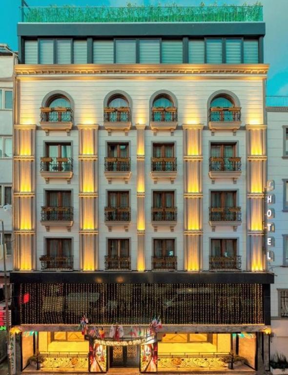 Skalion Hotel — 2
