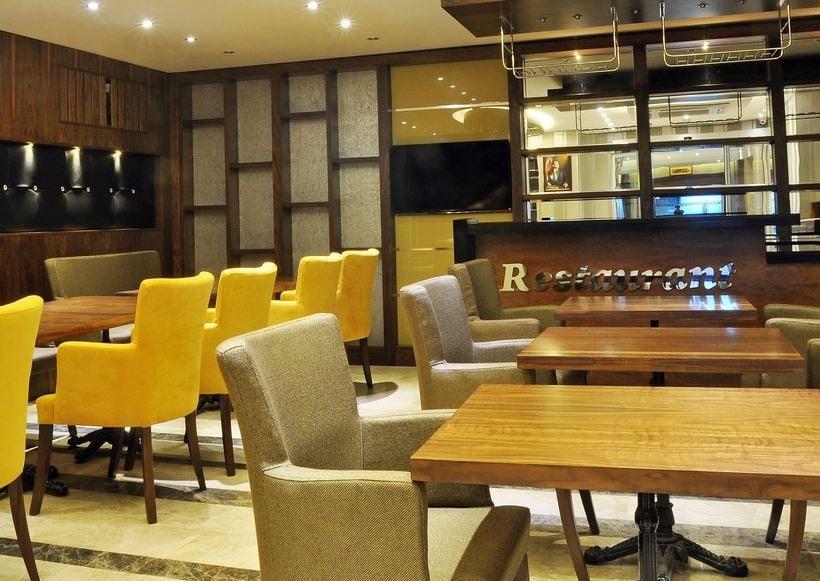 Avin Hotel İzmir — 4