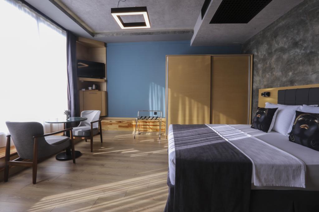 Kadıköy Red Stone Butik Otel — 9