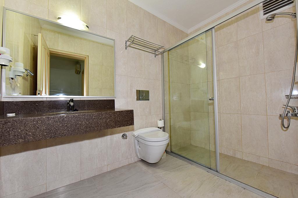 Tropicana Beach Hotel — 4