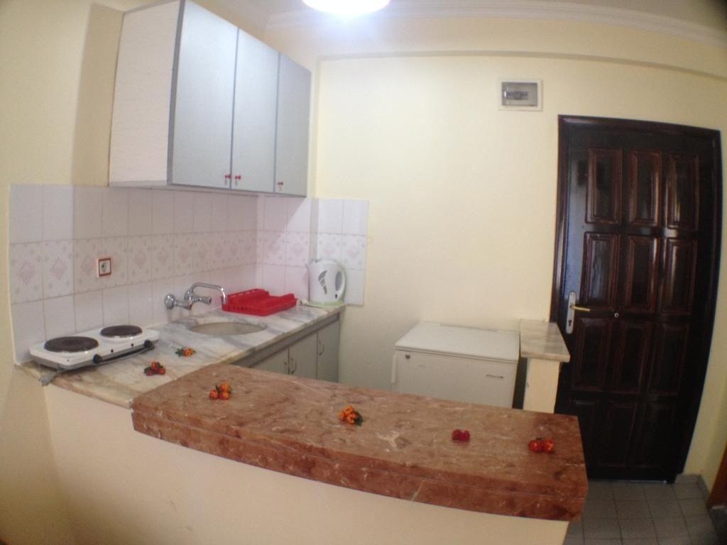Semiz Apart Otel — 9