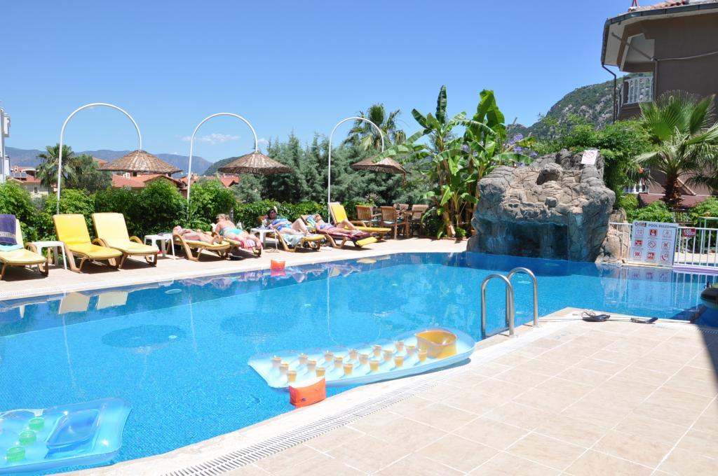 Çelik Apart Otel — 9