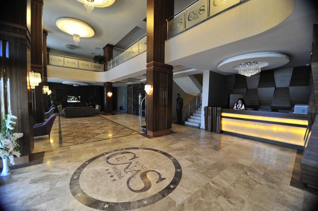 Grand Cenas Hotel — 10