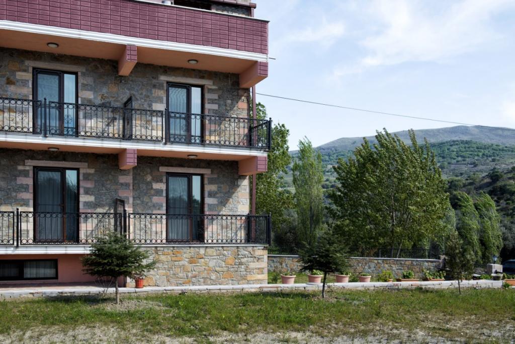 Kayabali otel — 2