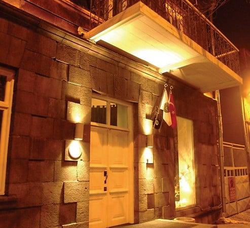 Kar-s Hotel — 8