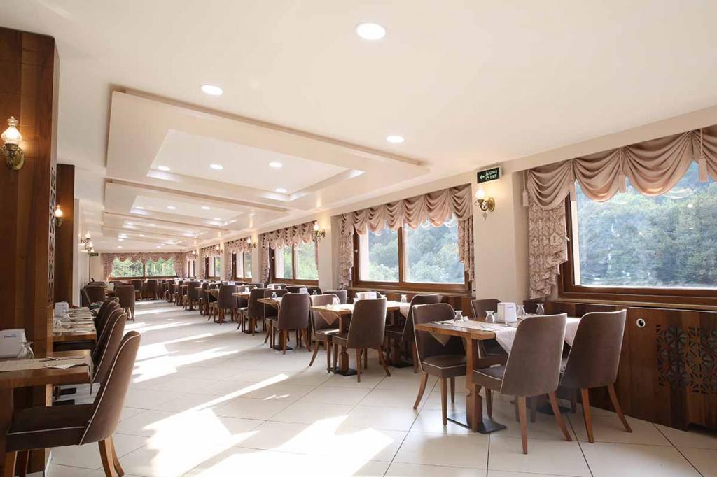 Oylat Kaplıcaları Çağlayan Otel — 8