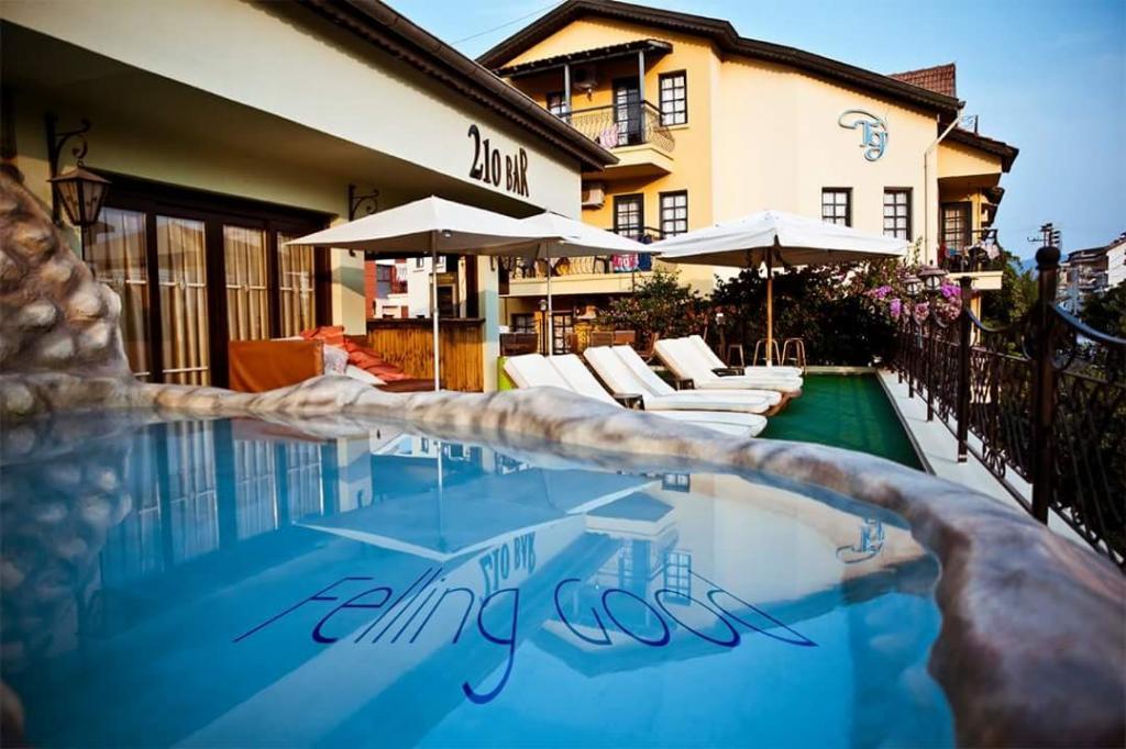 T&G Apart Hotel — 4