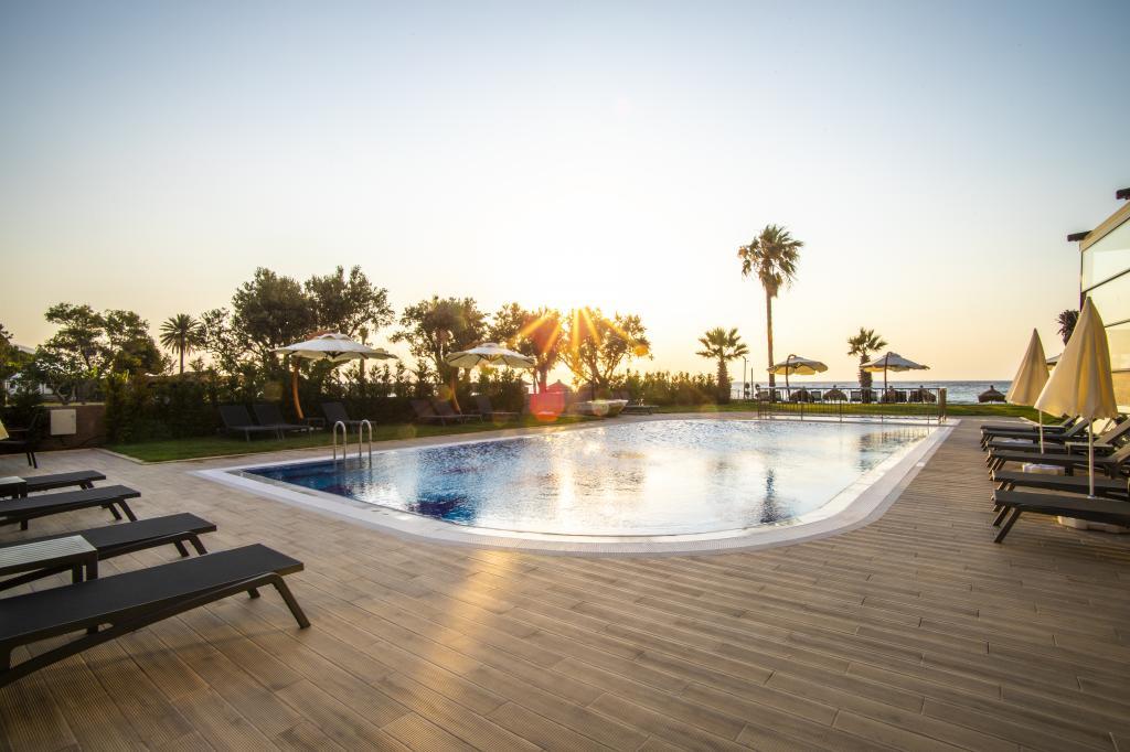 Maia Luxury Beach Hotel & SPA — 10