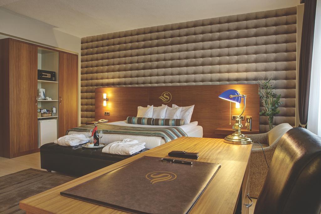 Susuzlu Atlantis Otel — 9