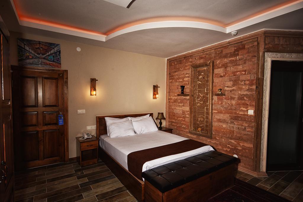 El Nazar Stone Suites — 6