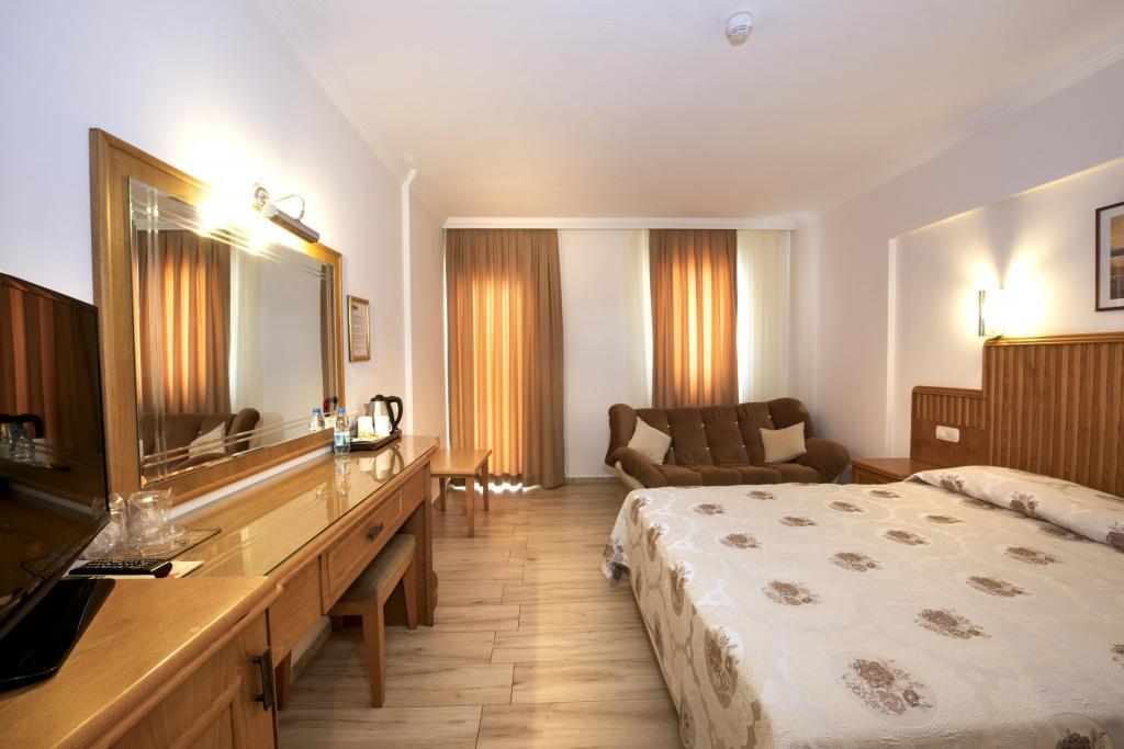 Belcehan Hotel — 8