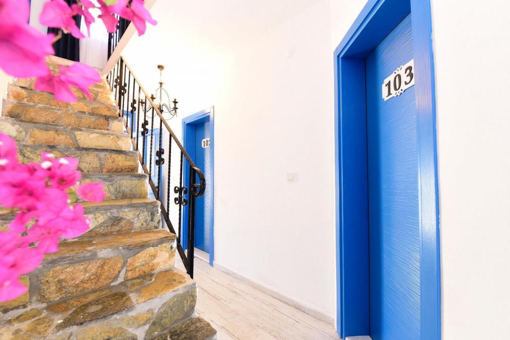Teos Otel Bozcaada — 10