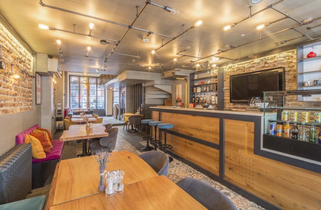 Taksim Avenue Hotel — 8