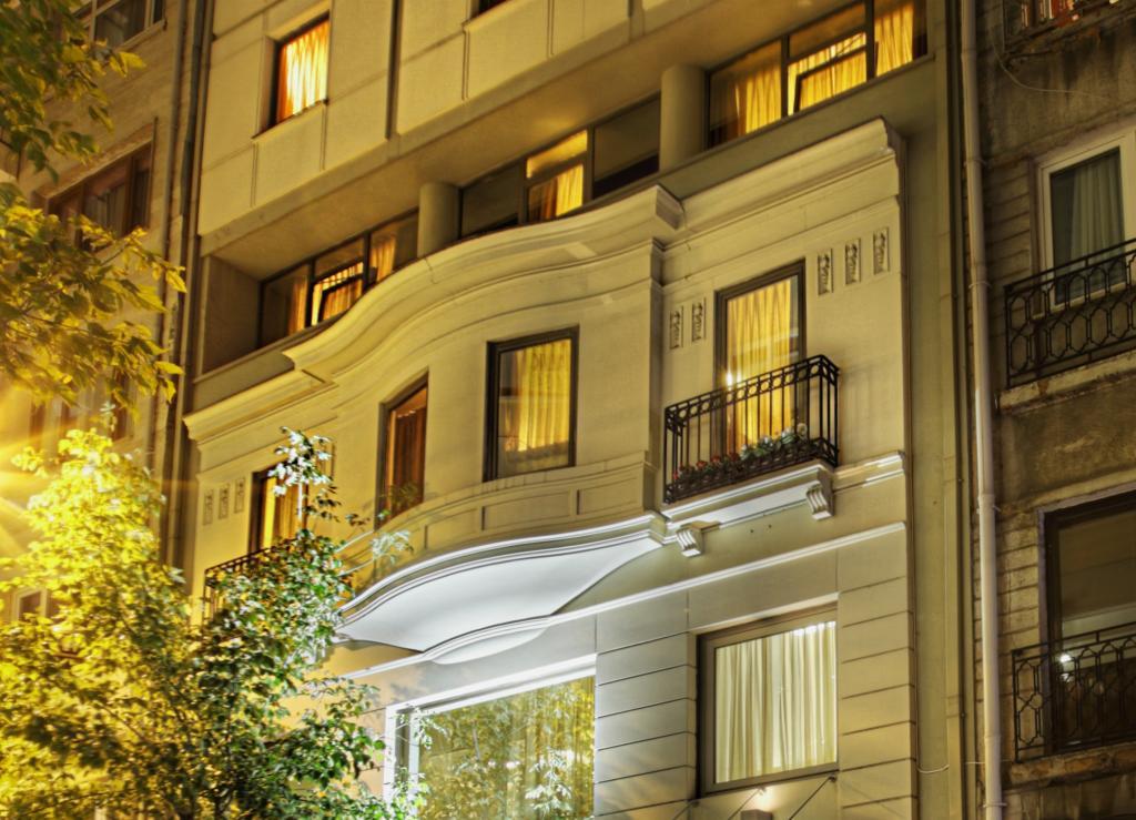 Gallery Residence & Hotel — 3