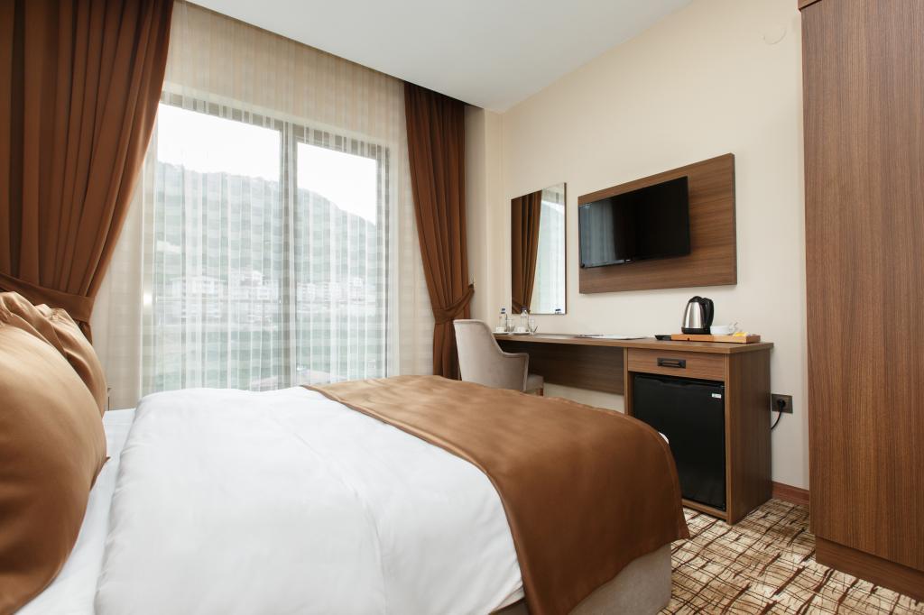 Grand Mela Hotel — 3
