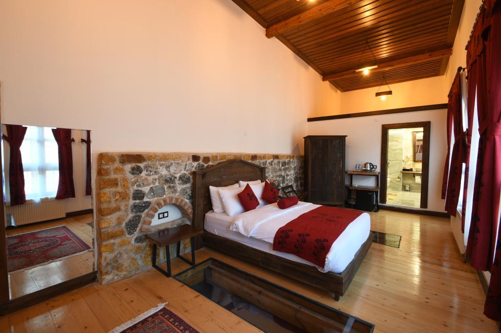Yazmacılar Hanı Butik Otel — 7