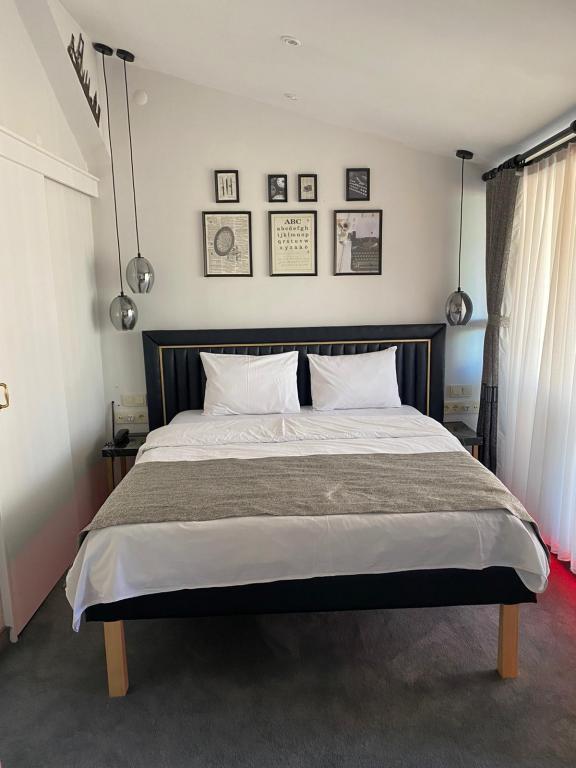 Corner Hot Hotel — 4