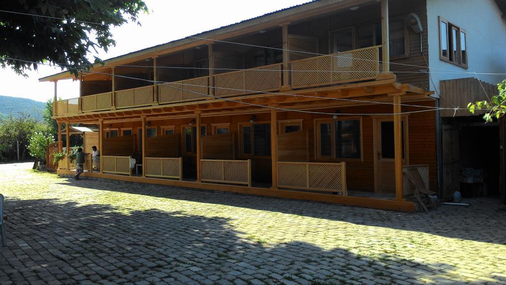 Zümrüt Bahçe Pansiyon — 1