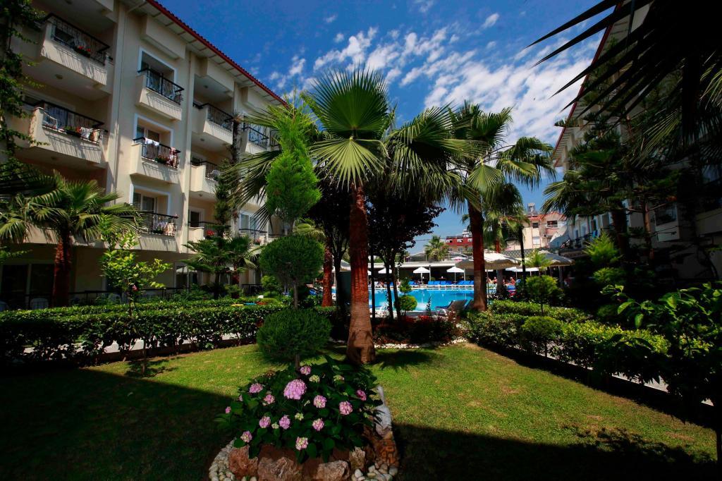 Sun City Apartments & Hotel — 8