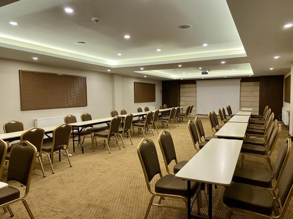 Perissia Hotel & Convention Center — 9