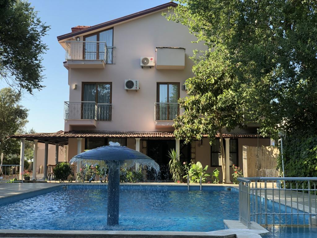 Nehir Suit Otel — 2