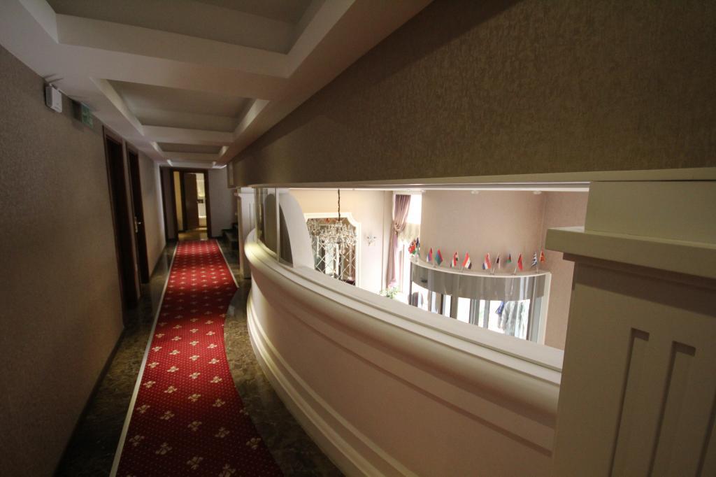 Grand Washington Hotel — 8