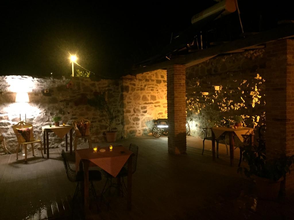 Hayat Altı Otel +6 — 6