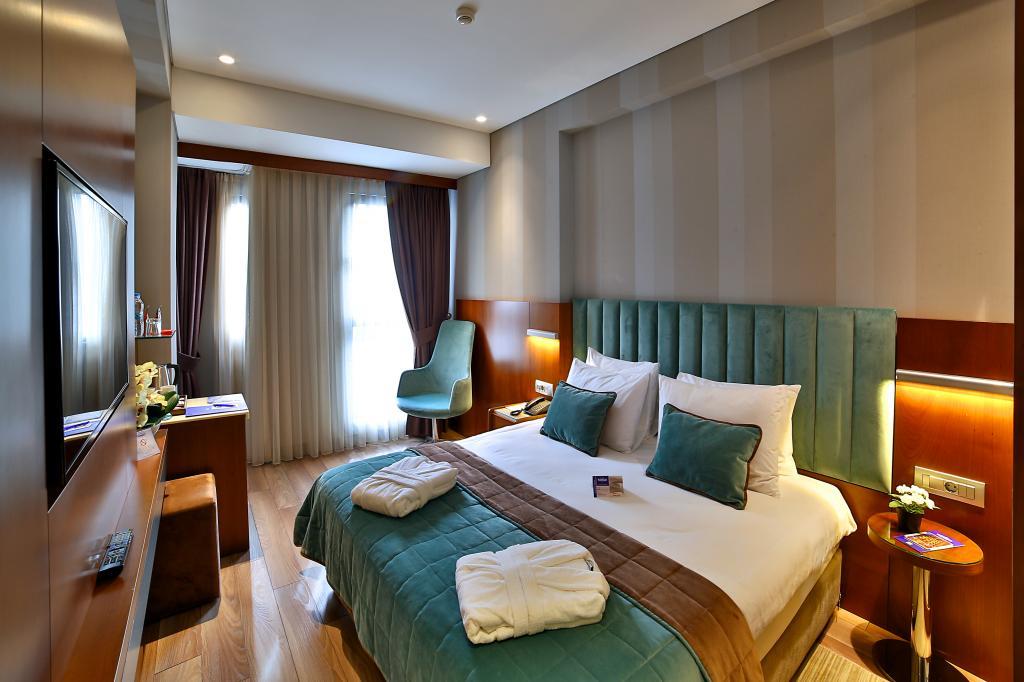 The Tango Hotel İstanbul — 9