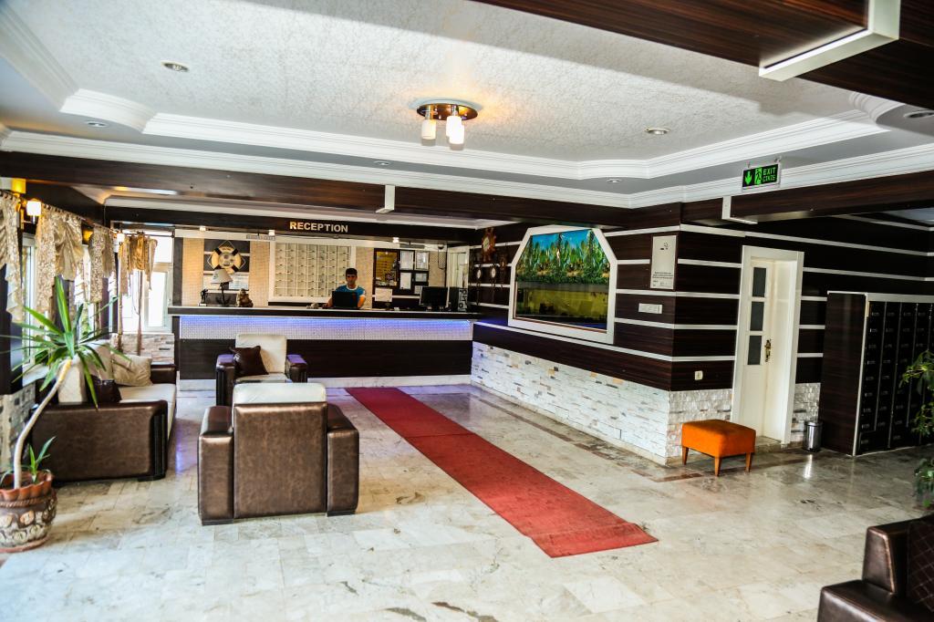 More Hotel — 10